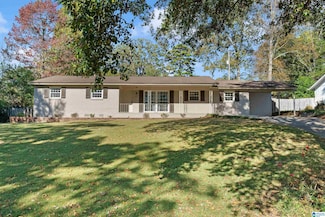 2520 Fleetway Dr, Vestavia, AL 35226