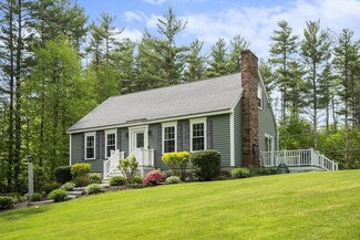 5 Rowell Rd, Sandown, NH 03873