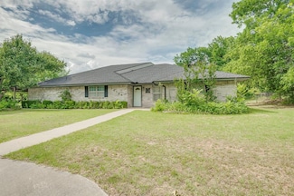 10125 NE 4th St, Oklahoma City, OK 73130