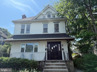 31 E Madison Ave, Collingswood, NJ 08108