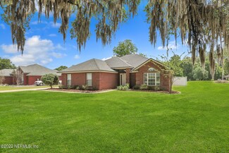 8369 Glenfield Oaks Dr, MacClenny, FL 32063