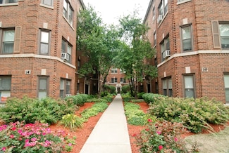 56 Forest Ave Unit 1N, Riverside, IL 60546