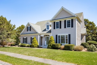 1 Somerset Rd, Harwich, MA 02645