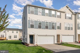 2174 Golden Eagle Dr Unit 120, York, PA 17408