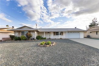 26111 Port Rush Dr, Sun City, CA 92586