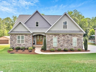 461 Rebel Ridge Rd, Lyman, SC 29365
