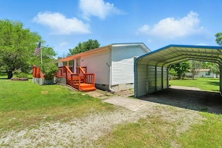 275 Molly Ln, Rockaway Beach, MO 65740
