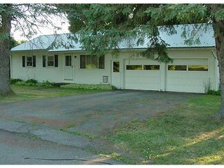 12175 Maple St, Yorkshire, NY 14173