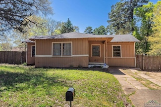 402 Beckley St, Kilgore, TX 75662