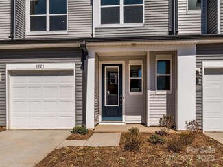 8021 Lerwick Trail, Charlotte, NC 28269