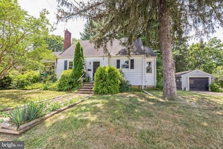 216 Dickinson Rd, Glassboro, NJ 08028