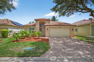 5008 Elpine Way, Palm Beach Gardens, FL 33418
