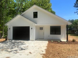 213 Old Farm Rd, Roanoke Rapids, NC 27870