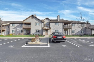 1740 Piper Ln, Dayton, OH 45440