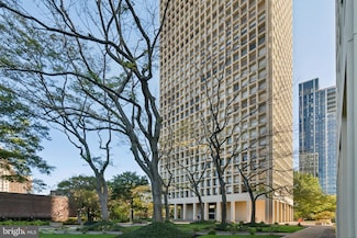 200 Locust St Unit 29AN, Philadelphia, PA 19106