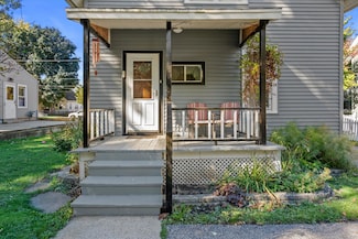 1471 Cleveland Ave, Waukesha, WI 53186