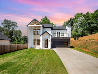 3 Pocahatchie Trail, Greenville, SC 29611