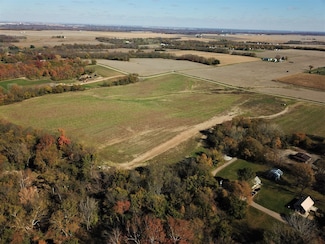 1 Public St, Mark, IL 61340