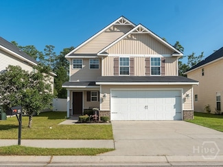 215 Grandview Dr, Hinesville, GA 31313