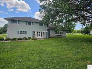904 S Fowler St, Cole Camp, MO 65325