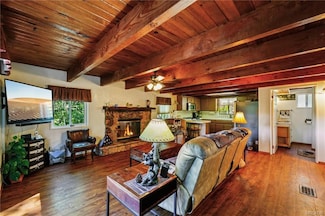 463 Delle Dr, Lake Gregory, CA 92325