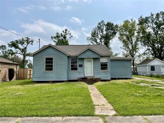 1310 Tulane St, Lake Charles, LA 70607