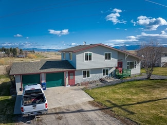 5585 W Cameron Bridge Rd, Manhattan, MT 59741