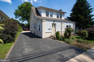 69 S Sproul Rd, Broomall, PA 19008
