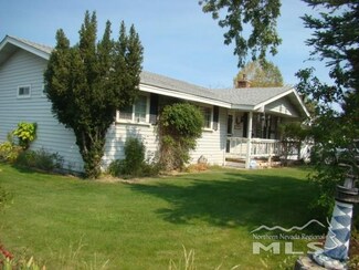 1352 Jobs Peak Dr, Gardnerville, NV 89460