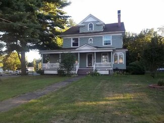 11976 W Main St, Wolcott, NY 14590