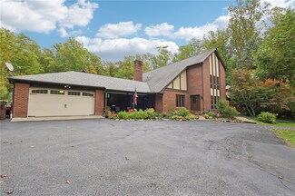 12331 Rockhaven Rd, Chesterland, OH 44026