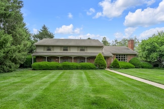 754 Chinoe Rd, Lexington, KY 40502
