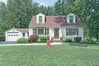 743 Grooms Rd, Rexford, NY 12148