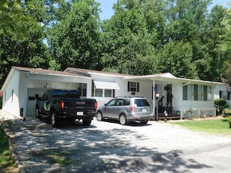 122 Ariel Loop, Hendersonville, NC 28792