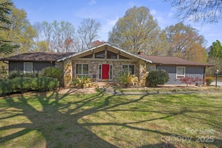 118 Lakewood Dr, Kings Mountain, NC 28086