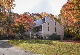 382 Central St, Boylston, MA 01505