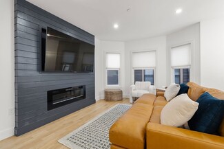 2A Thane St Unit 1, Boston, MA 02124