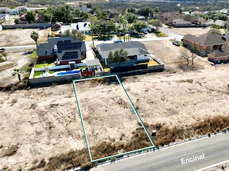 744 Encinal Dr, Eagle Pass, TX 78852