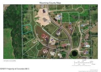 63 Clinton Dr, Factoryville, PA 18419