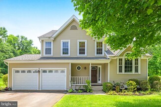 13237 Ladybank Ln, Herndon, VA 20171