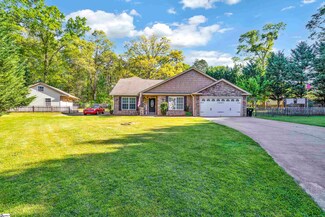313 Covington Dr, Inman, SC 29349