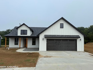 10879 Country Aire Meadows Ct, Holts Summit, MO 65043