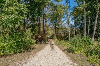 1442 Burnside Rd, Deerfield Township, MI 49461