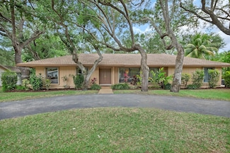 16745 SW 74th Ct, Palmetto Bay, FL 33157
