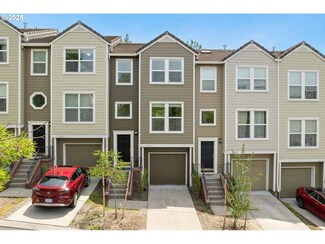 2732 NW Kennedy Ct Unit 77, Portland, OR 97229