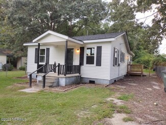 105 Herring Rd, La Grange, NC 28551