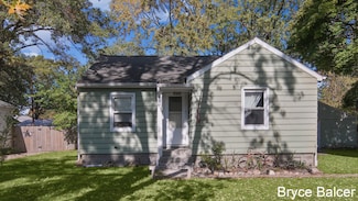1650 Bush Ave, Muskegon, MI 49442