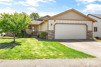 7382 Halibut Dr, Blaine, WA 98230