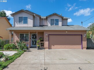 8219 SE 67th Ave, Portland, OR 97206