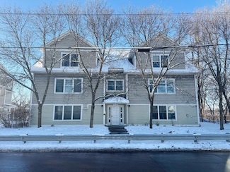 354 Manhattan Dr Unit 10, Burlington, VT 05401